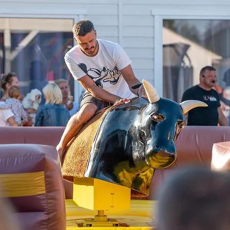 Rajskie Piaski Дом отдыха